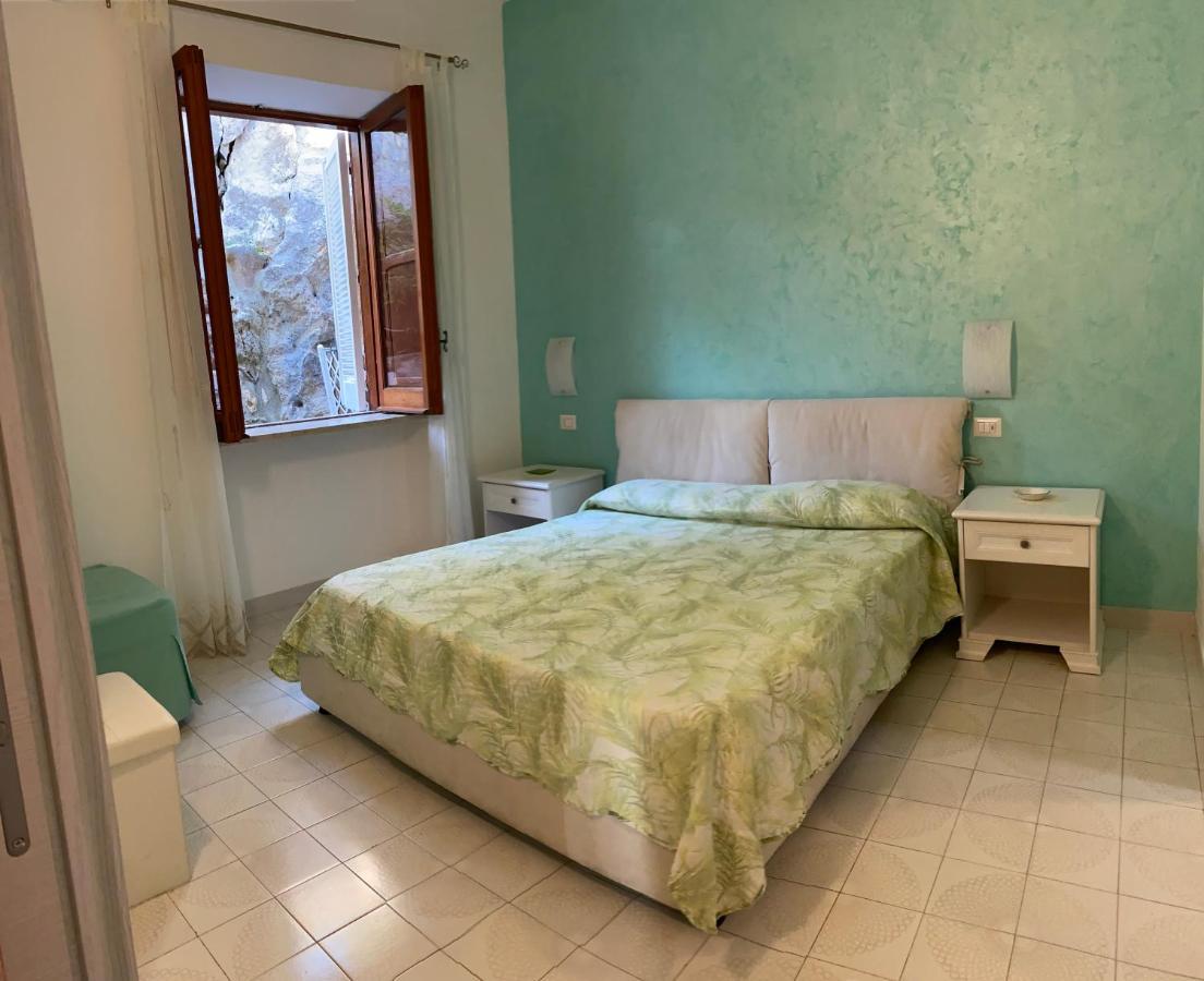 Acquamarina Accommodation Massa Lubrense Bagian luar foto